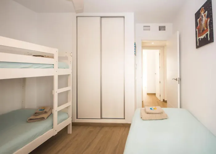 Casablanca 1. Con Jardin Privado. *