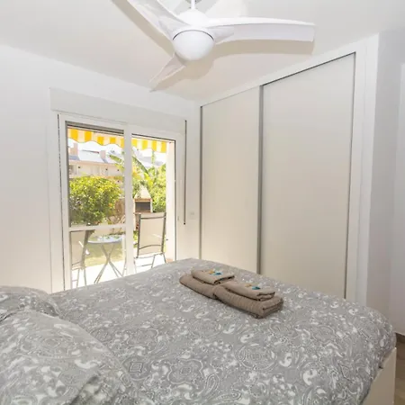 Casablanca 1. Con Jardin Privado.