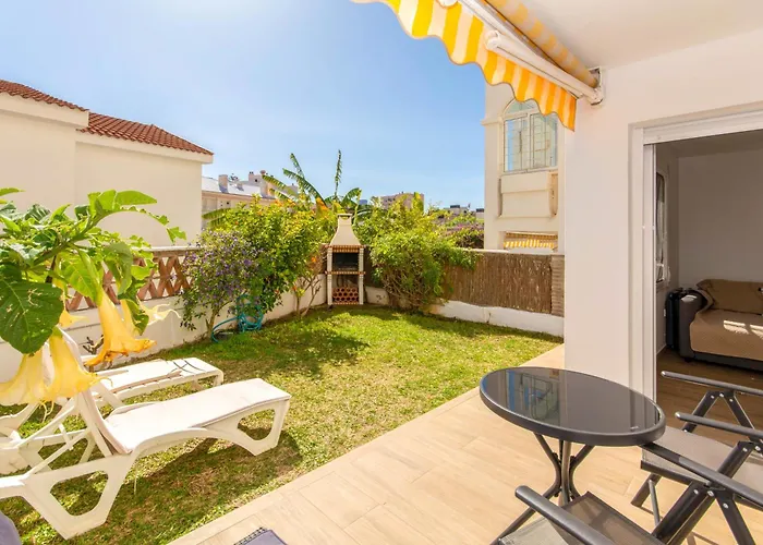 Appartement Casablanca 1. Con Jardin Privado. *